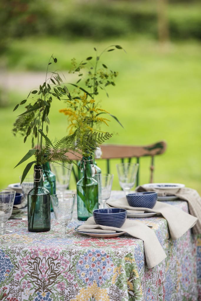 Nappe Botanic Garden 145x250 cm, Multi-Bleu Almedahls