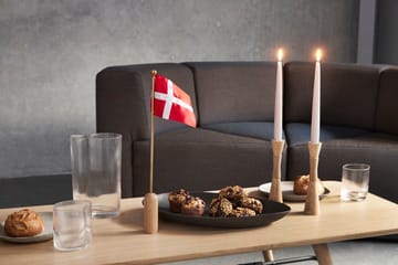 Drapeau de table Celebrating Denmark 40 cm - Oak-brass - Andersen Furniture