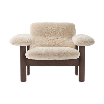 Fauteuil Brasilia low back - Dark oak-Nature sheepskin curly - Audo Copenhagen