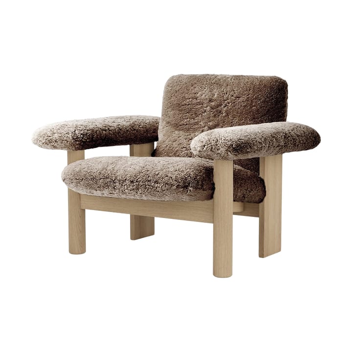 Fauteuil Brasilia low back, Natural oak-Sahara sheepskin curly Audo Copenhagen