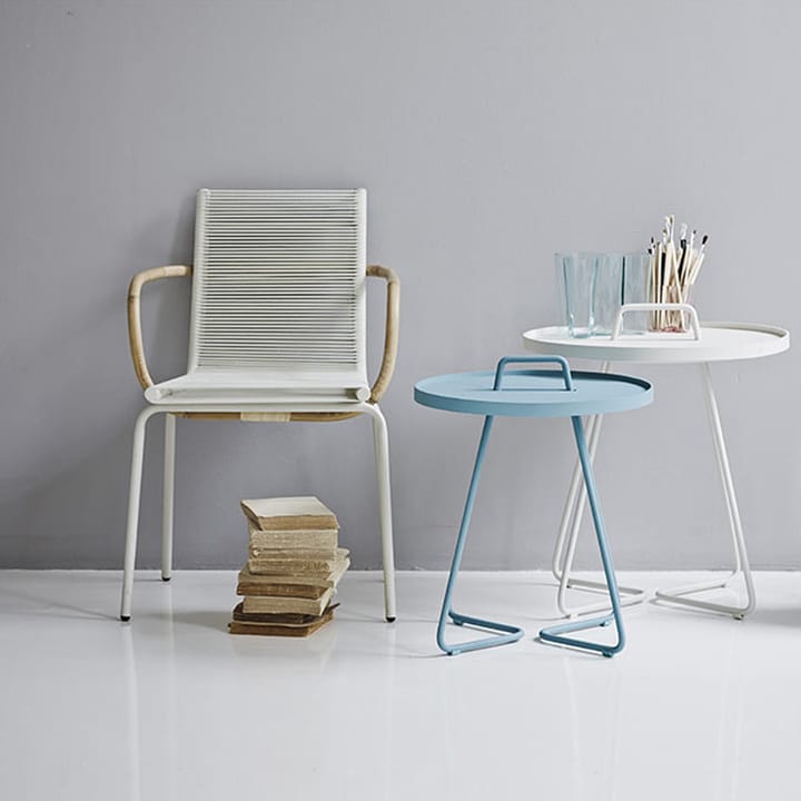 Table On the Move Ø52 cm, Light grey Cane-line