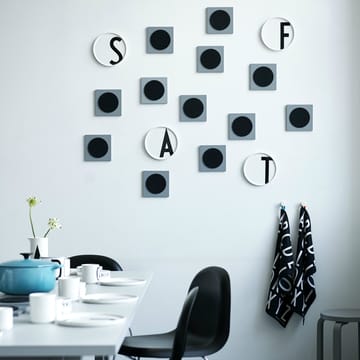 Assiette Design Letters - F - Design Letters