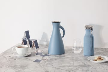 Carafe rafraîchissante Eva Solo à housse tissée - Bleu poussiéreux - Eva Solo