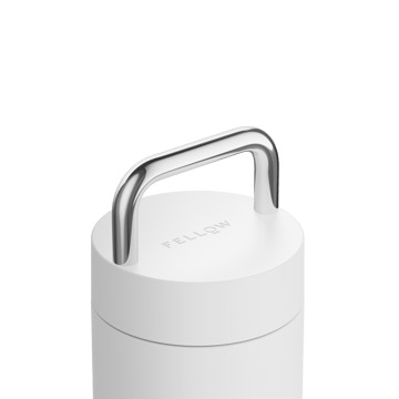 Mug isotherme Carter Carry 59 cl - Matte white - Fellow