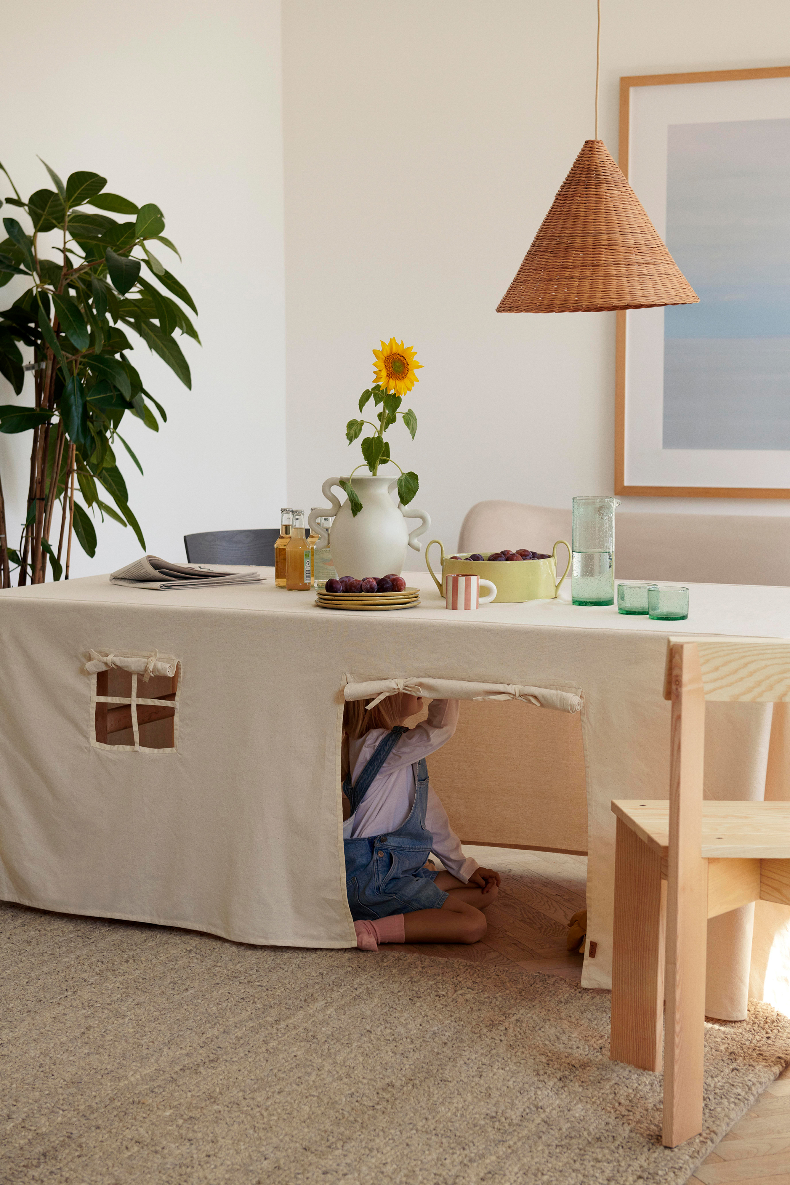 Cabane de jeu en tissu blanc cassé et bois naturel l Kids Concept