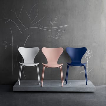 3177 Chaise d'enfant Series 7 - Rose - Fritz Hansen