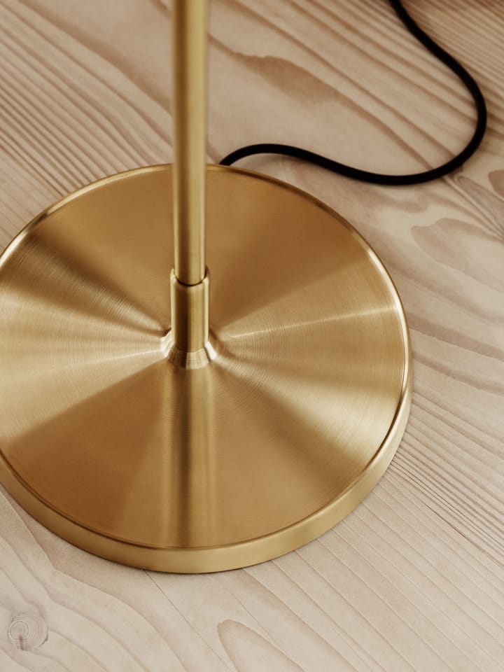 Lampadaire Clam 128 cm - Opal-brass - Fritz Hansen