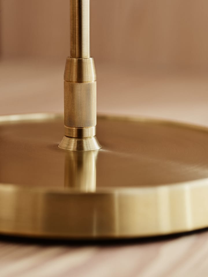 Lampe de table Clam 50 cm, Opal-brass Fritz Hansen