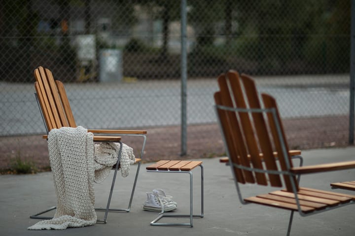 Table/tabouret A3, Teck-structure en acier avec galvanisation à chaud Grythyttan Stålmöbler