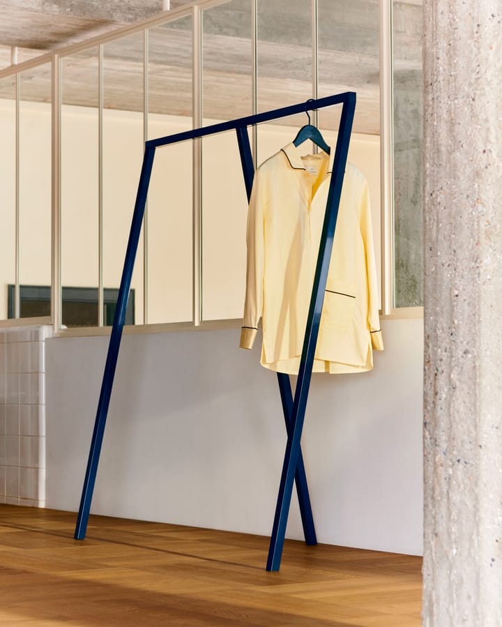 Porte-manteau Loop Stand Wardrobe, Deep blue HAY