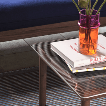 Table basse Kofi - Walnut-ribbed glass, 80 cm - HAY