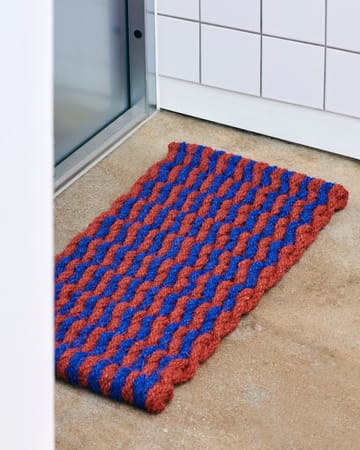 Tapis de porte Coco Stripe Wave - Brown-navy - HAY