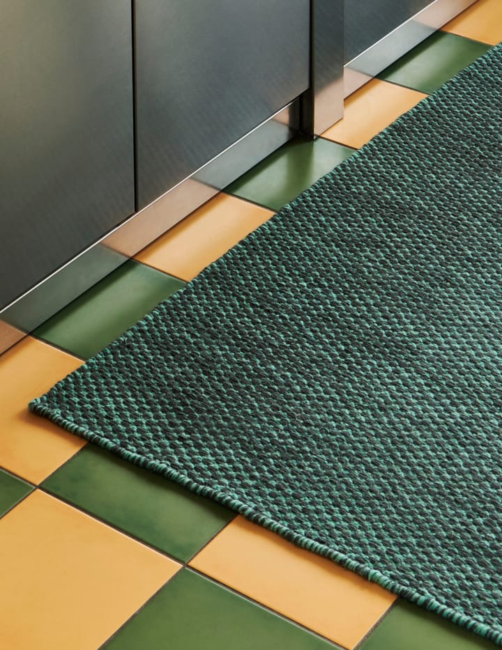 Tapis kelim Moiré 52x95 cm - Emerald green - HAY