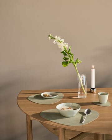 Set de table Nupo curve M - Vert olive - LIND DNA