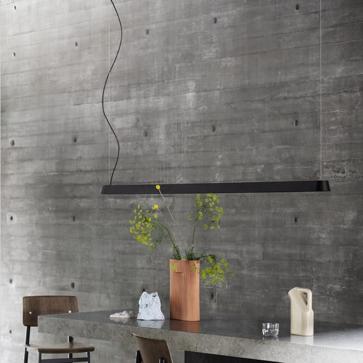 Suspension Linear, black, 87,2 cm Muuto