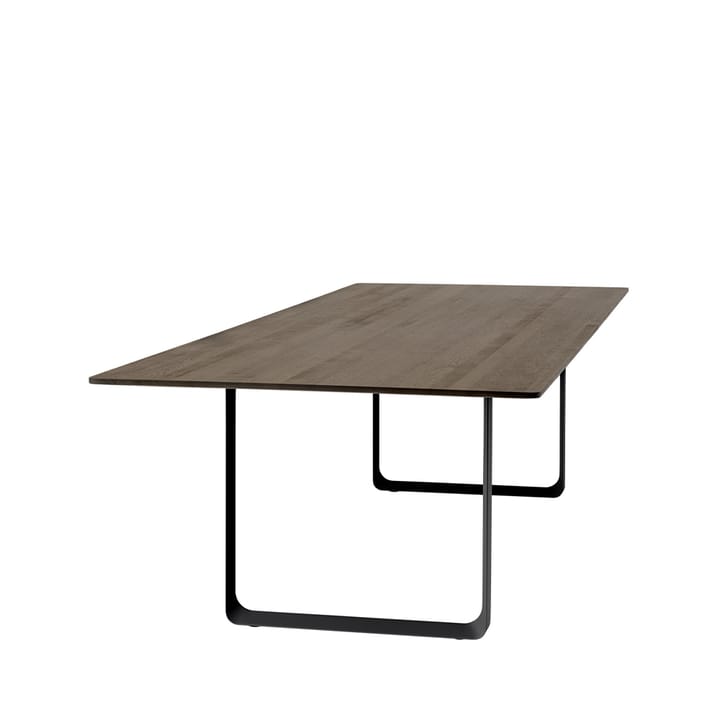 Table à manger 70/70 295x108 cm, Solid smoked oak-Black Muuto