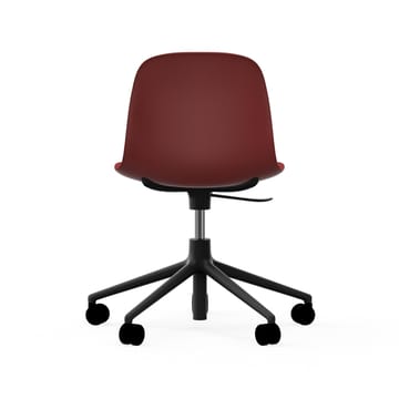 Chaise de bureau Form avec base pivotante, fauteuil de bureau 5W - rouge, aluminium noir, roulettes - Normann Copenhagen