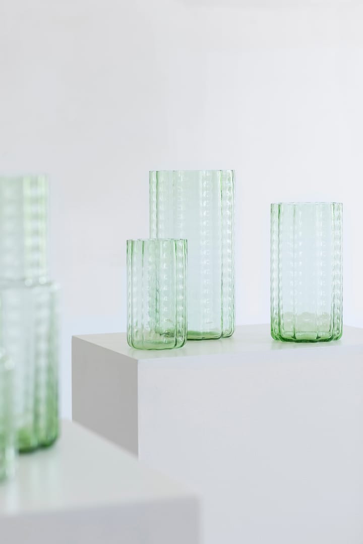 Vase Waves 01 21 cm - Green-clear - Serax