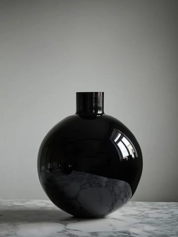 Vase Pallo - Noir 37 cm - Skrufs Glasbruk