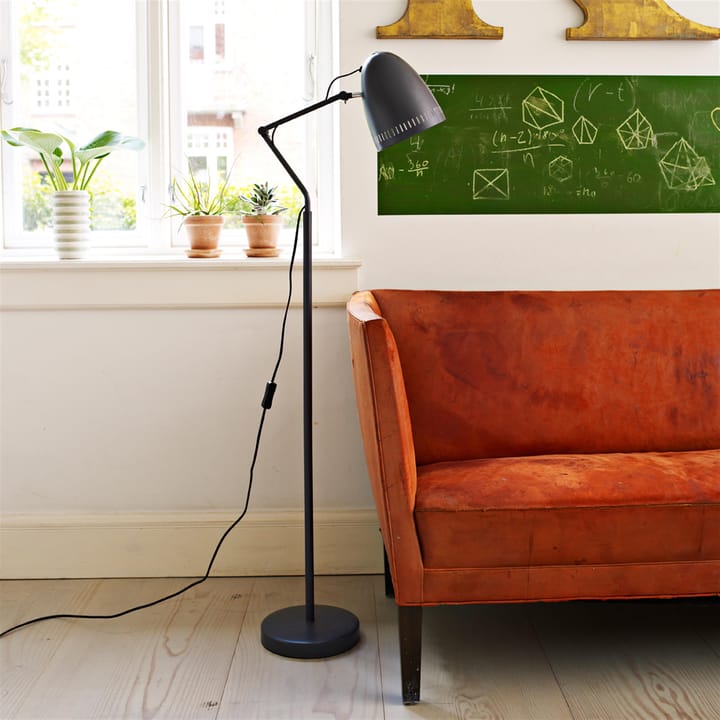 Lampe sur pied Dynamo, matt almost black (noir) Superliving