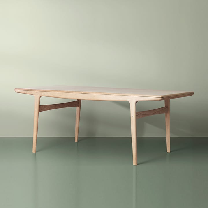 Table à manger Evermore, teck huilé, 160 cm Warm Nordic